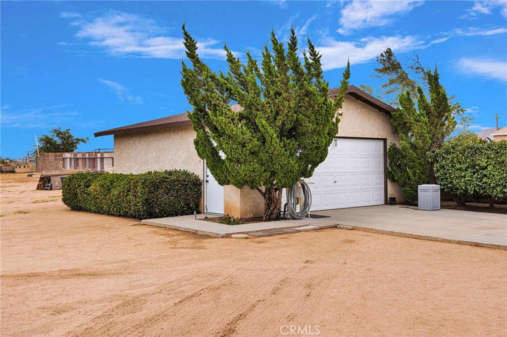 main property photo 53