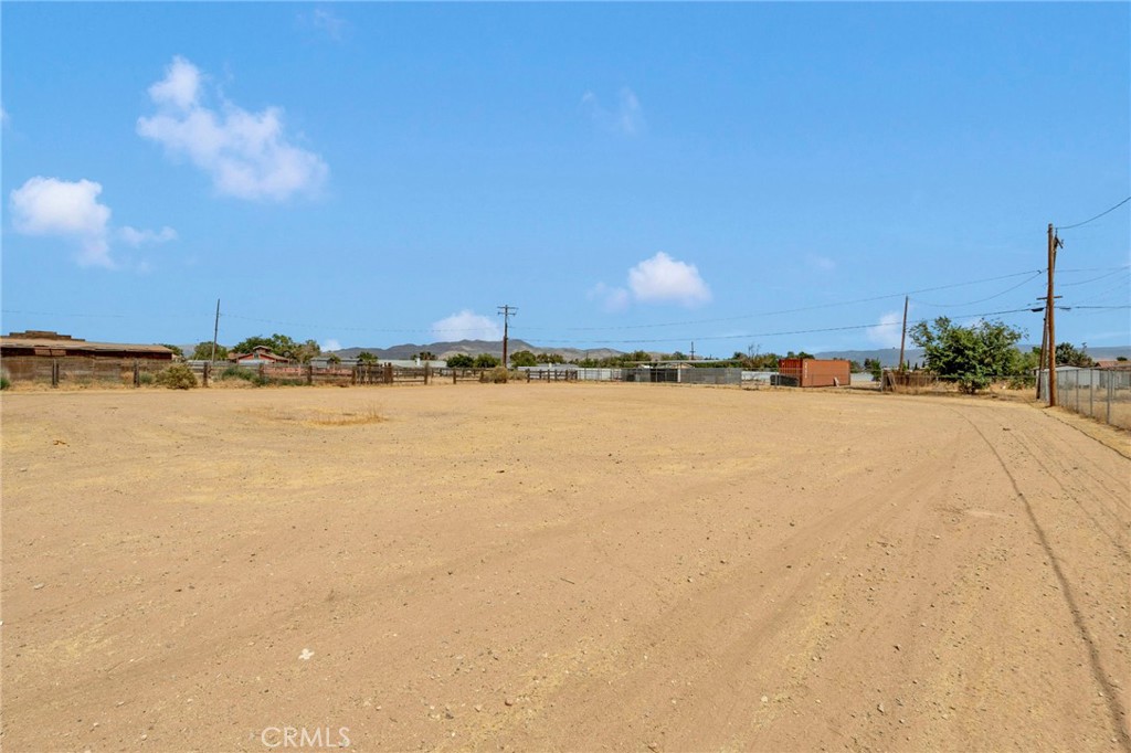 main property photo 37