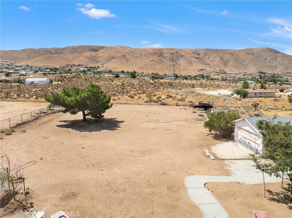 main property photo 31