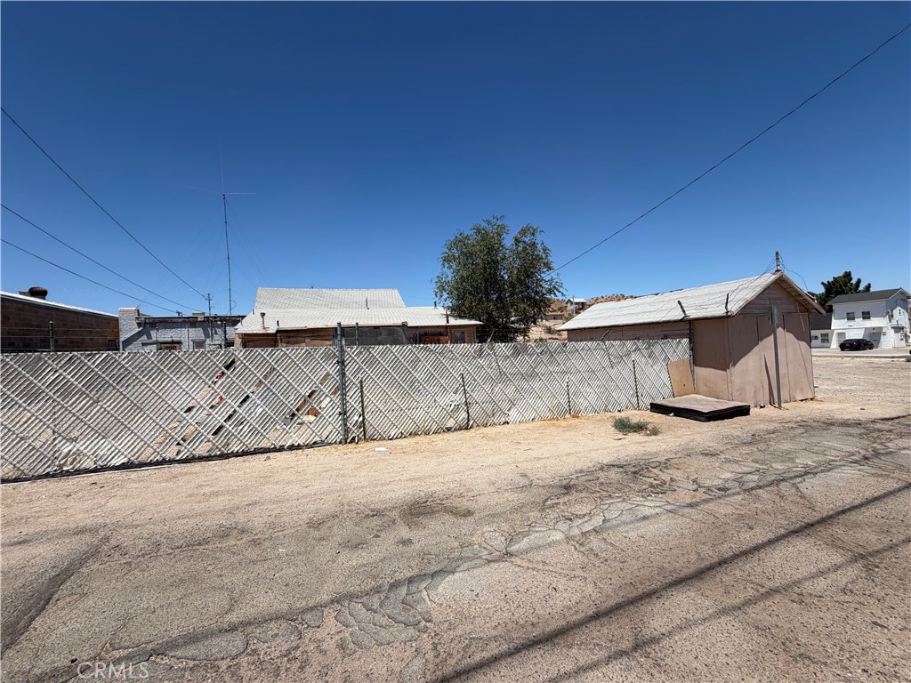 main property photo 7