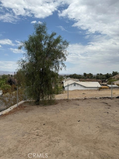 main property photo 6