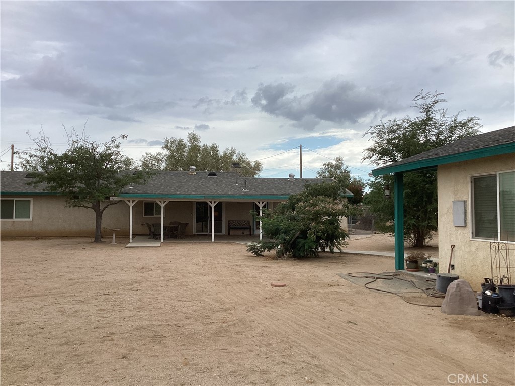 main property photo 28