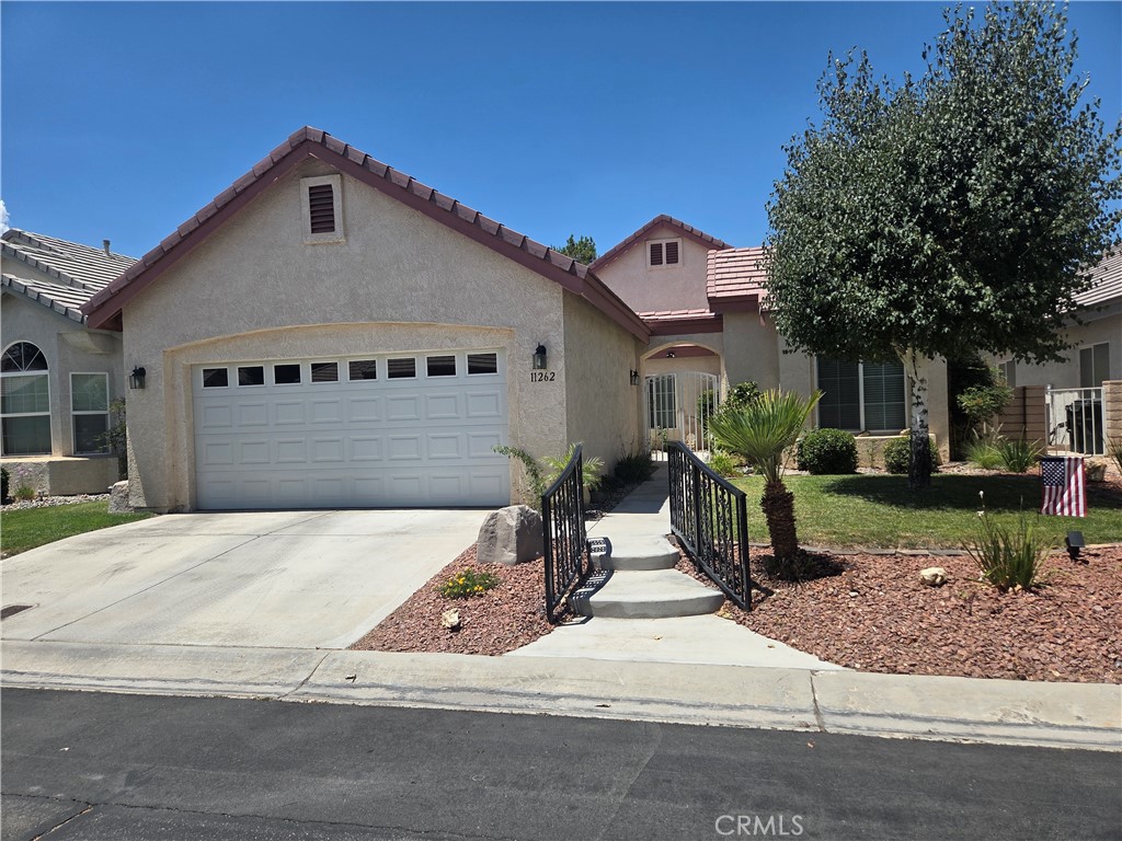 main property photo 2