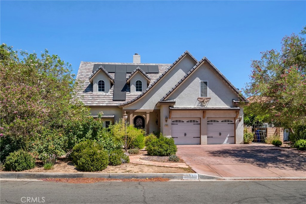 main property photo 38