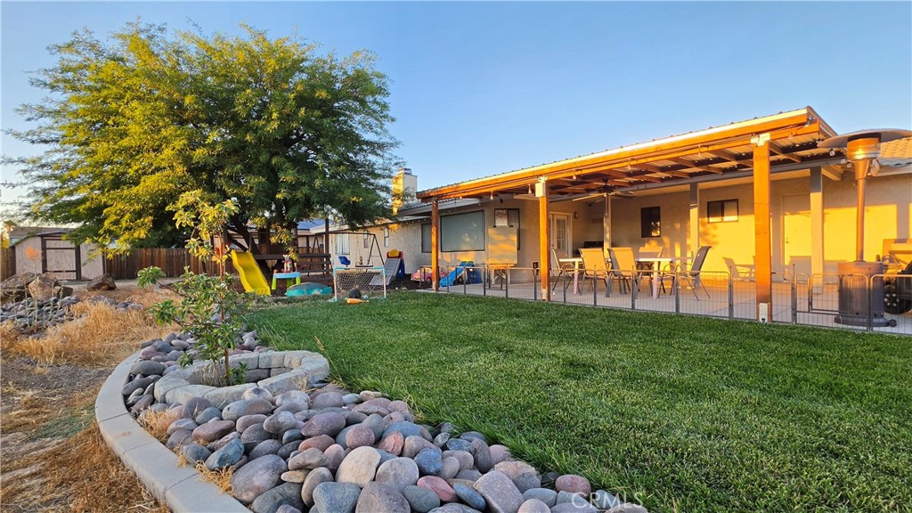 main property photo 22