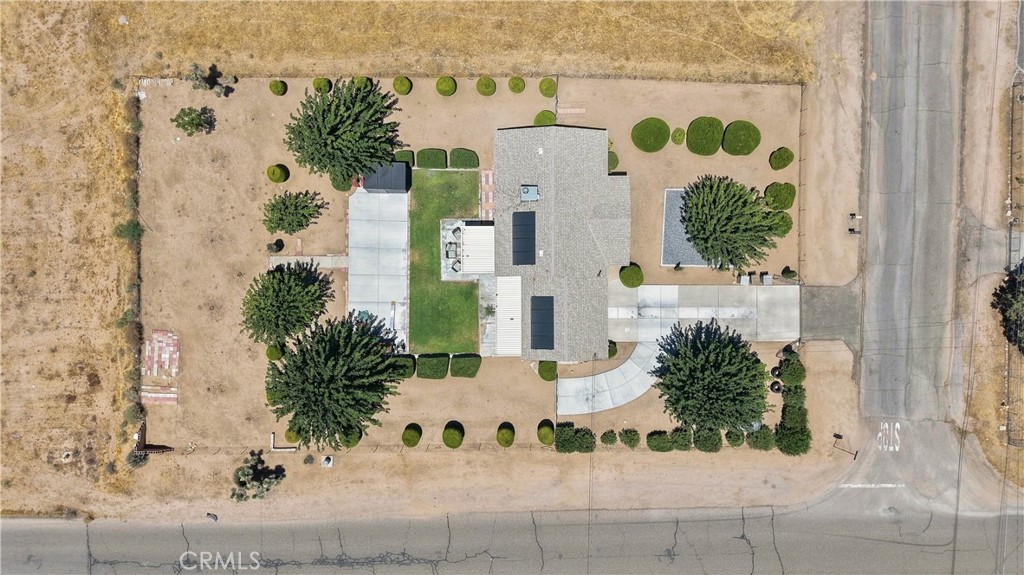 main property photo 26