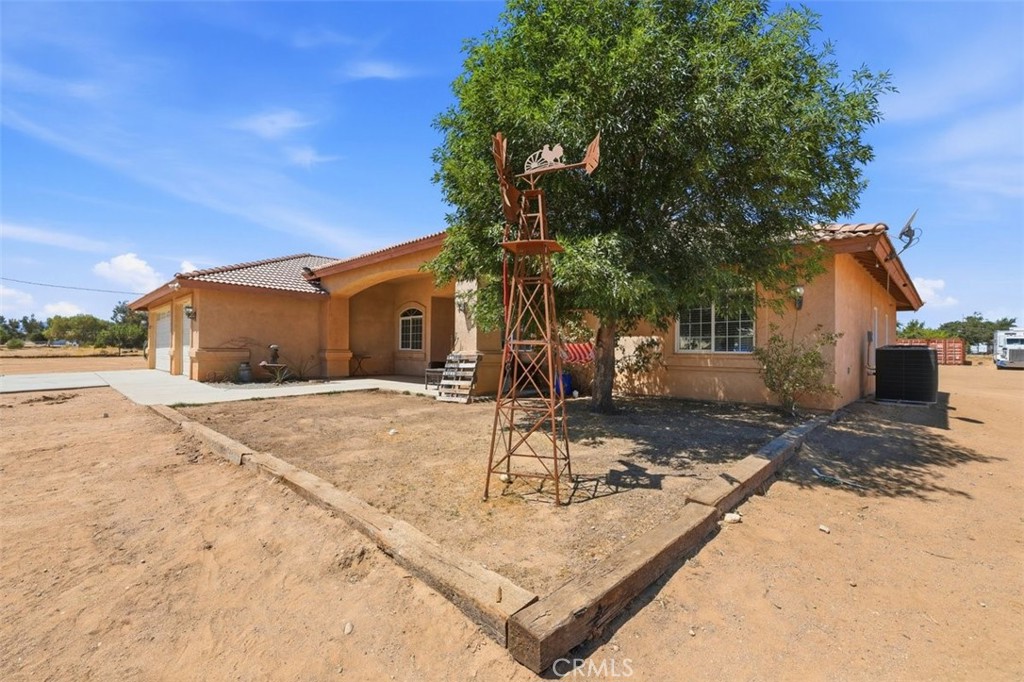 main property photo 7