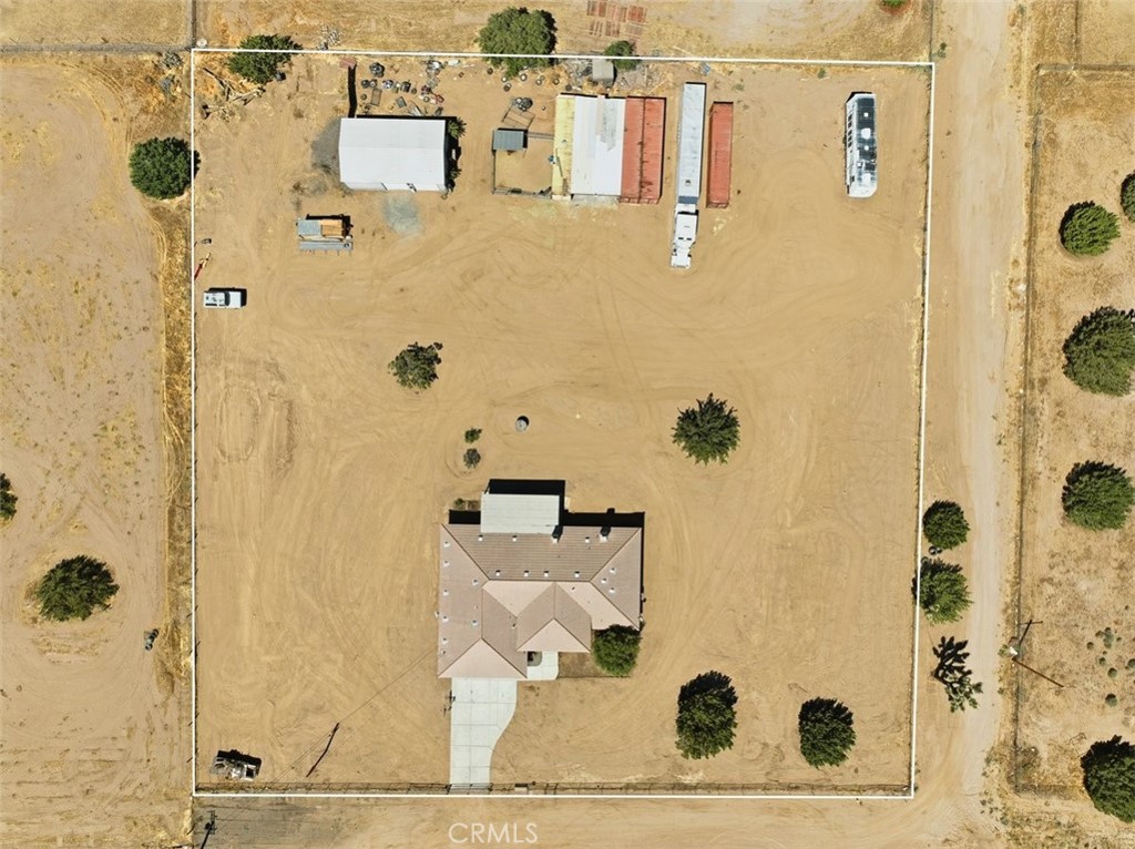 main property photo 9