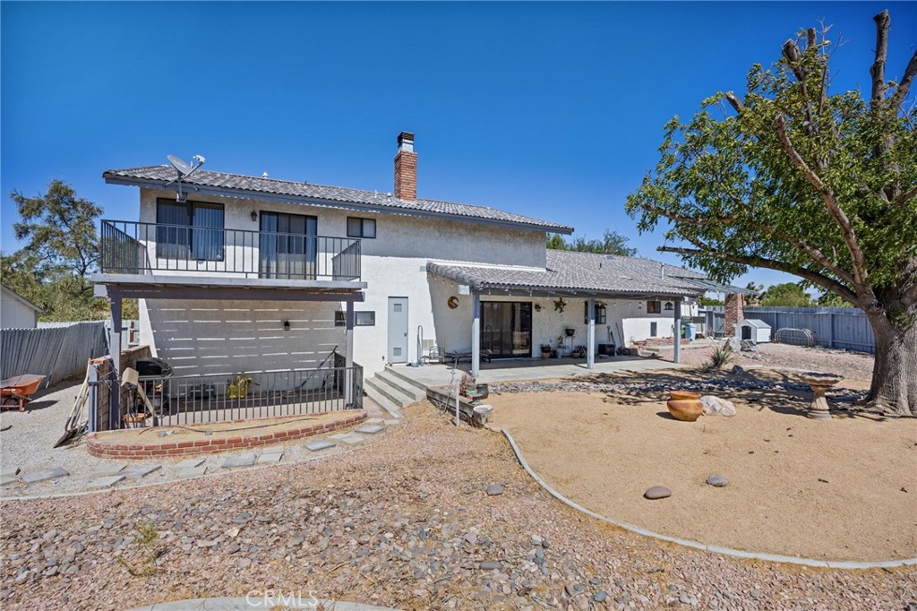 main property photo 40