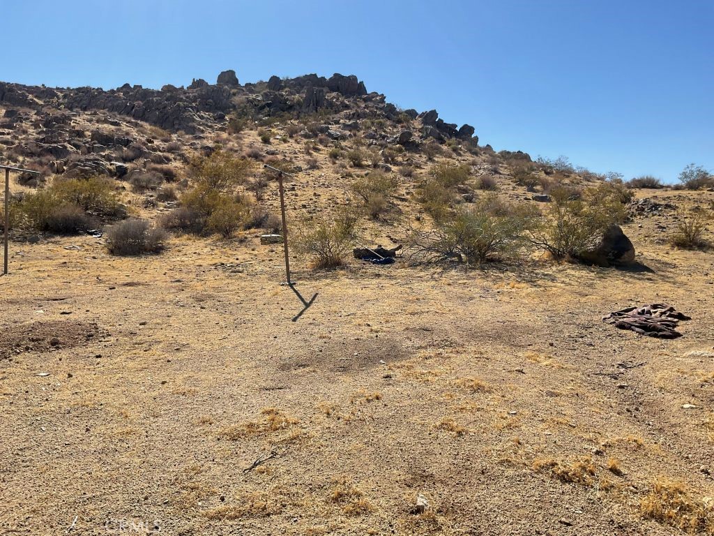 main property photo 17
