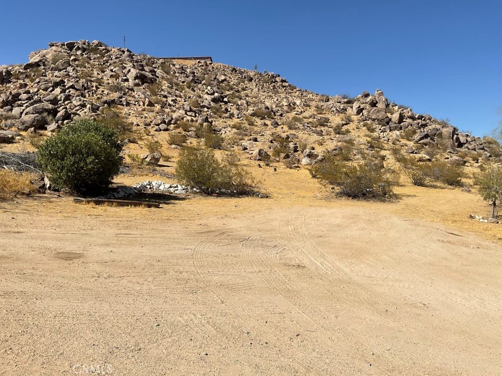 main property photo 19