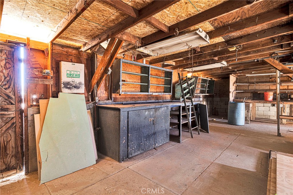main property photo 47