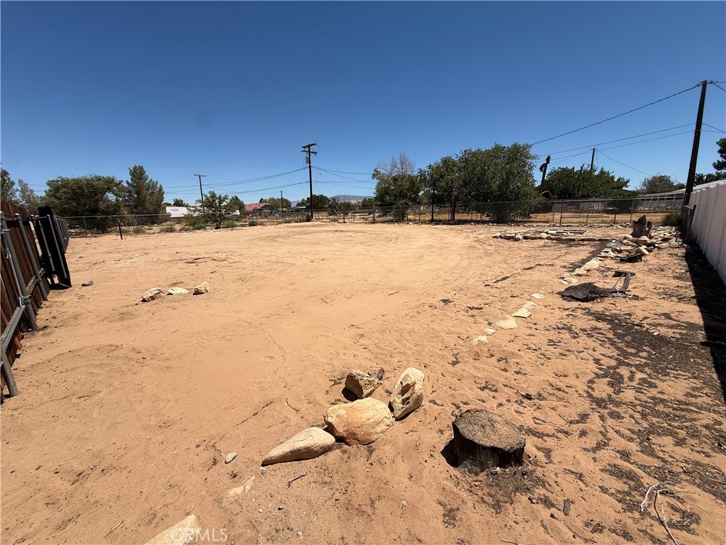 main property photo 31