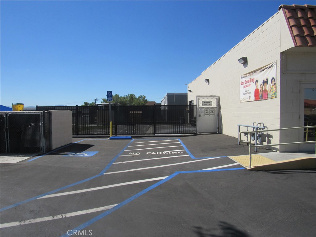 main property photo 7