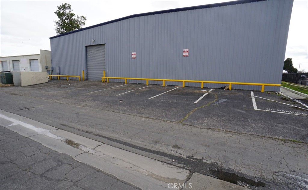 main property photo 10