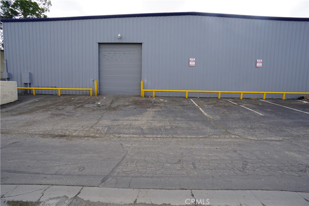 main property photo 11