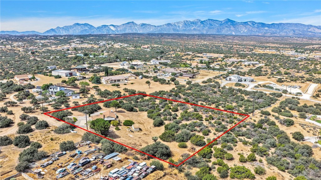 main property photo 28