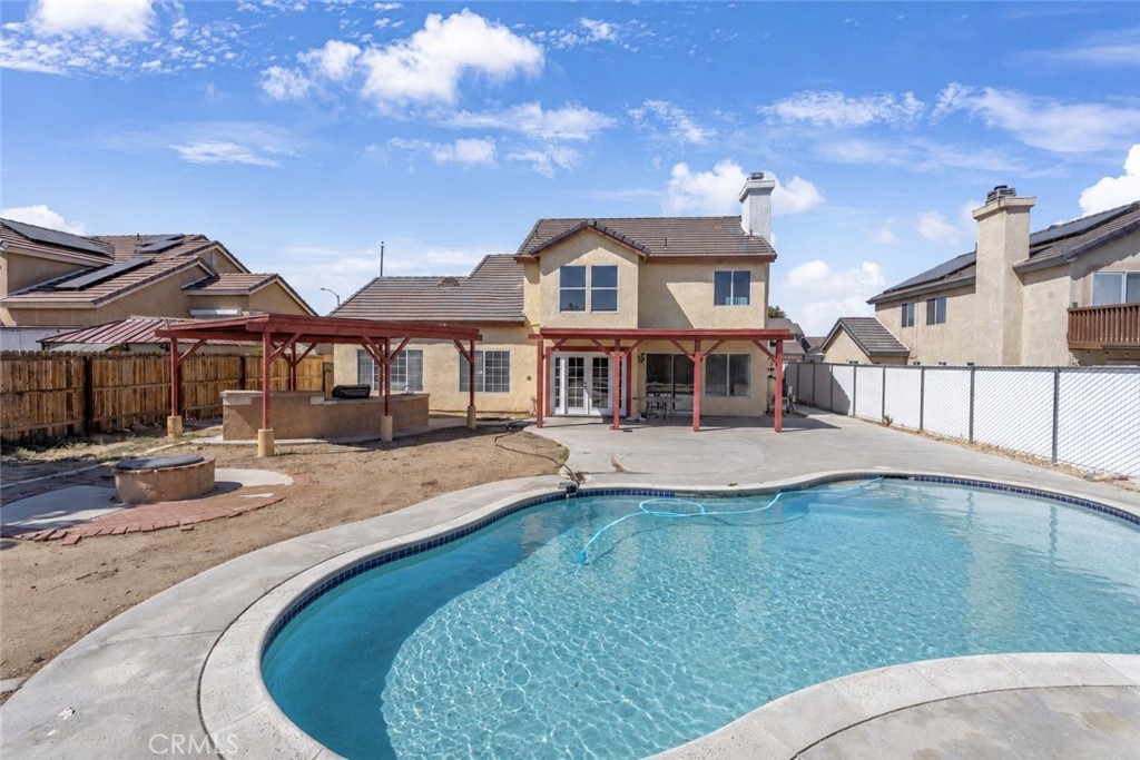 main property photo 35