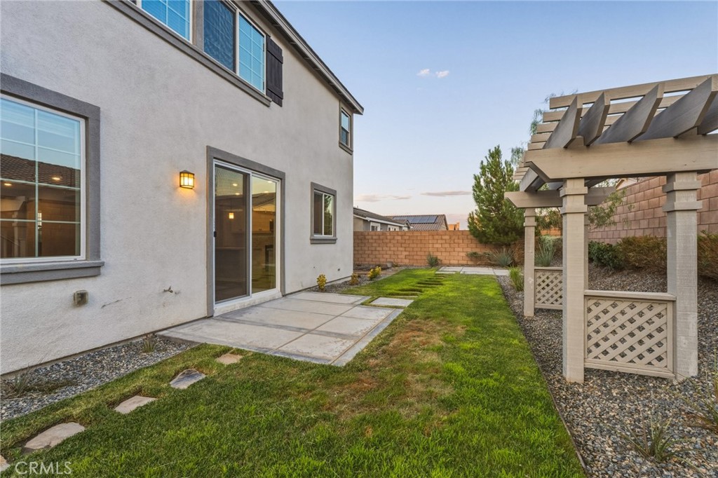 main property photo 37