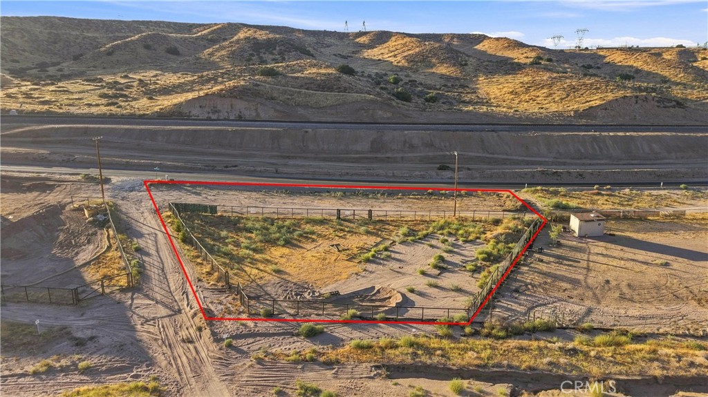 main property photo 17