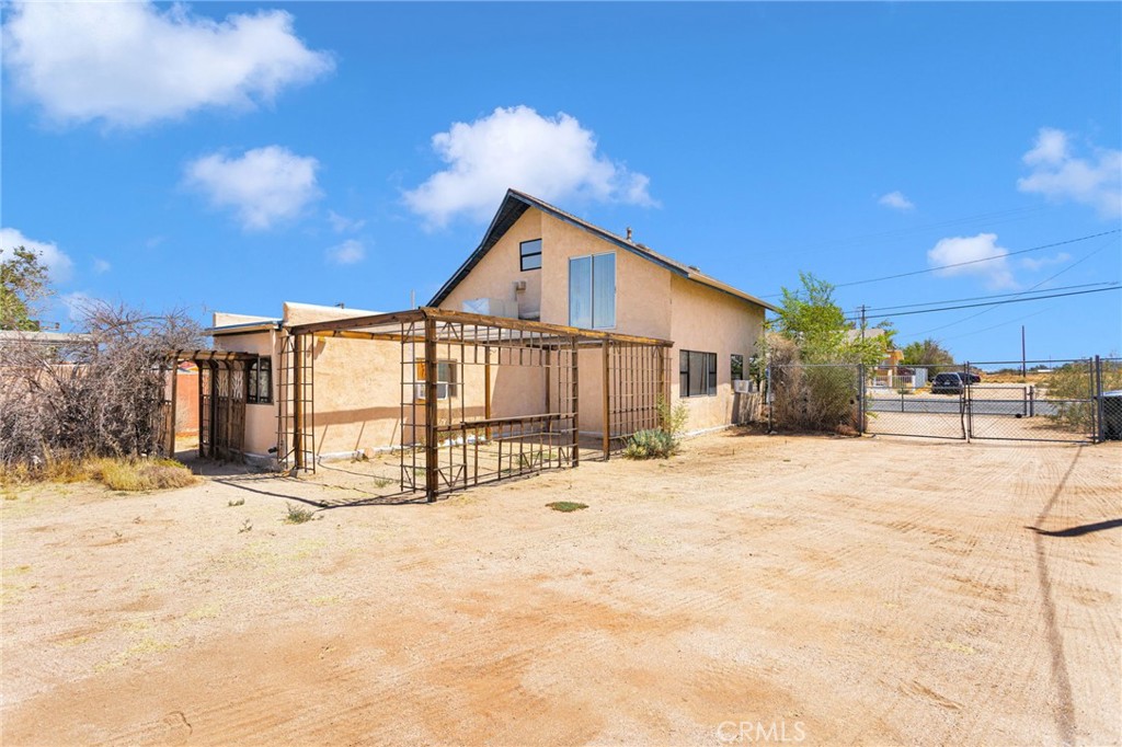 main property photo 26