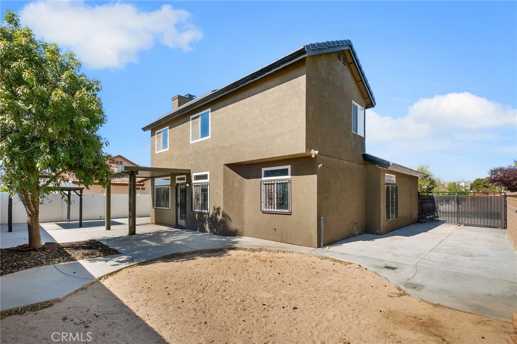 main property photo 25
