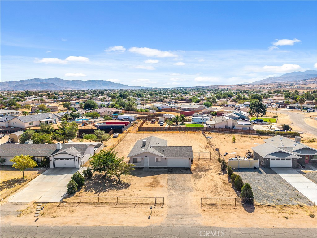 main property photo 10