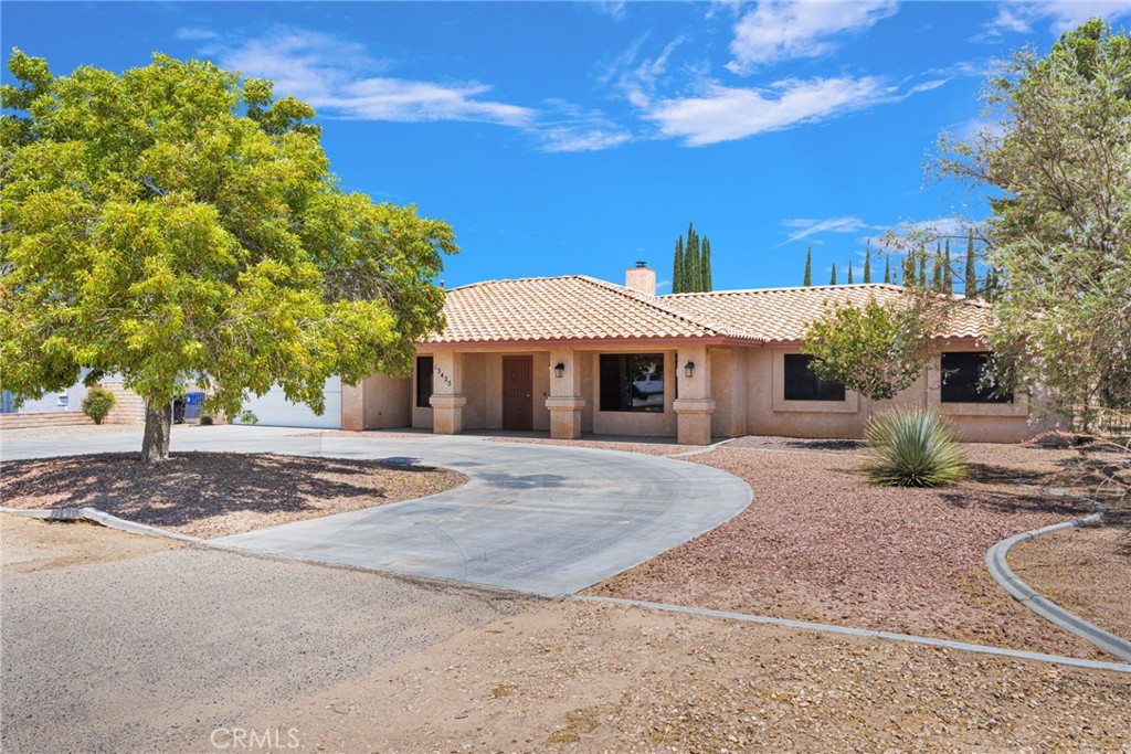 main property photo 4