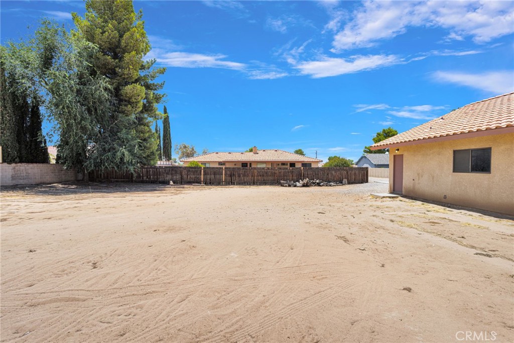 main property photo 51