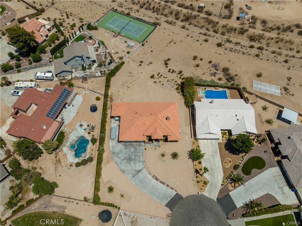 main property photo 14
