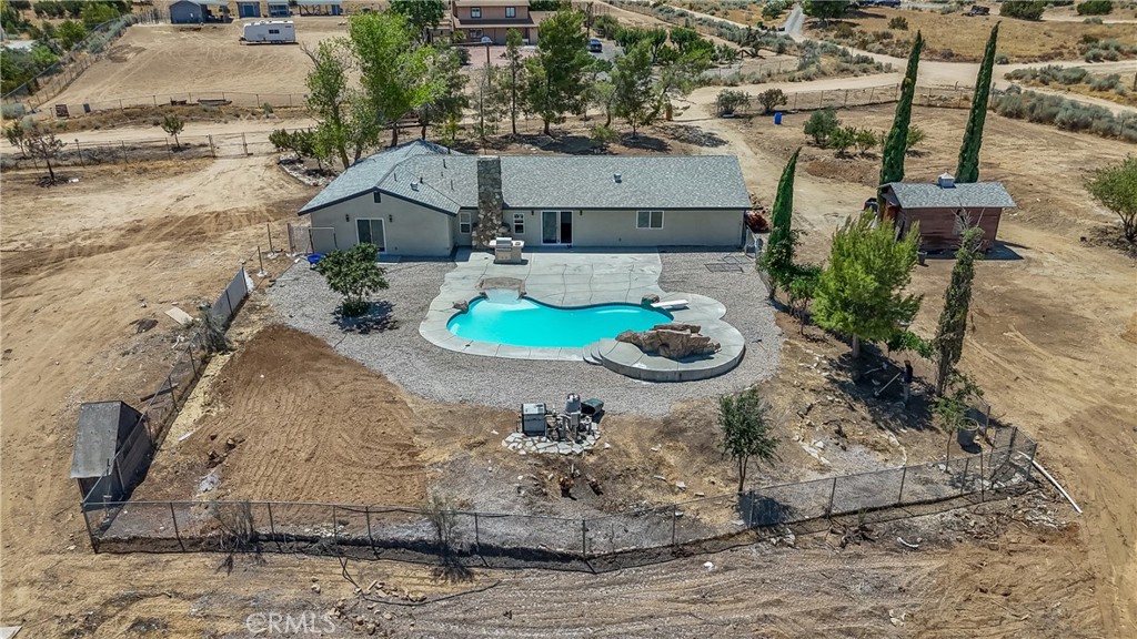 main property photo 5
