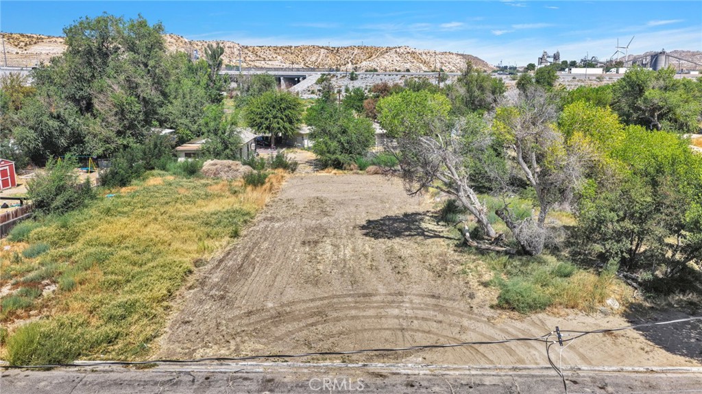 main property photo 10