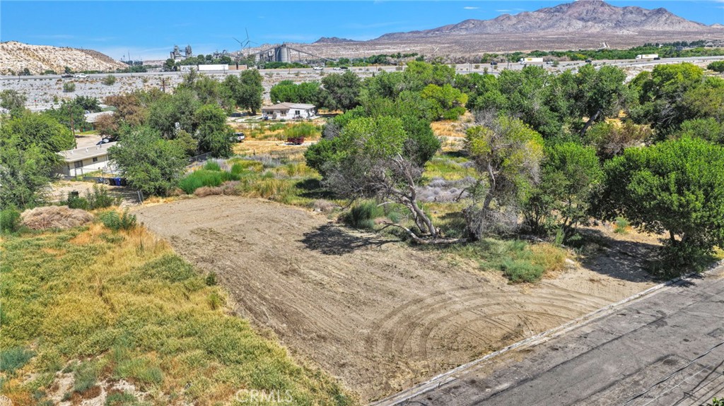 main property photo 12