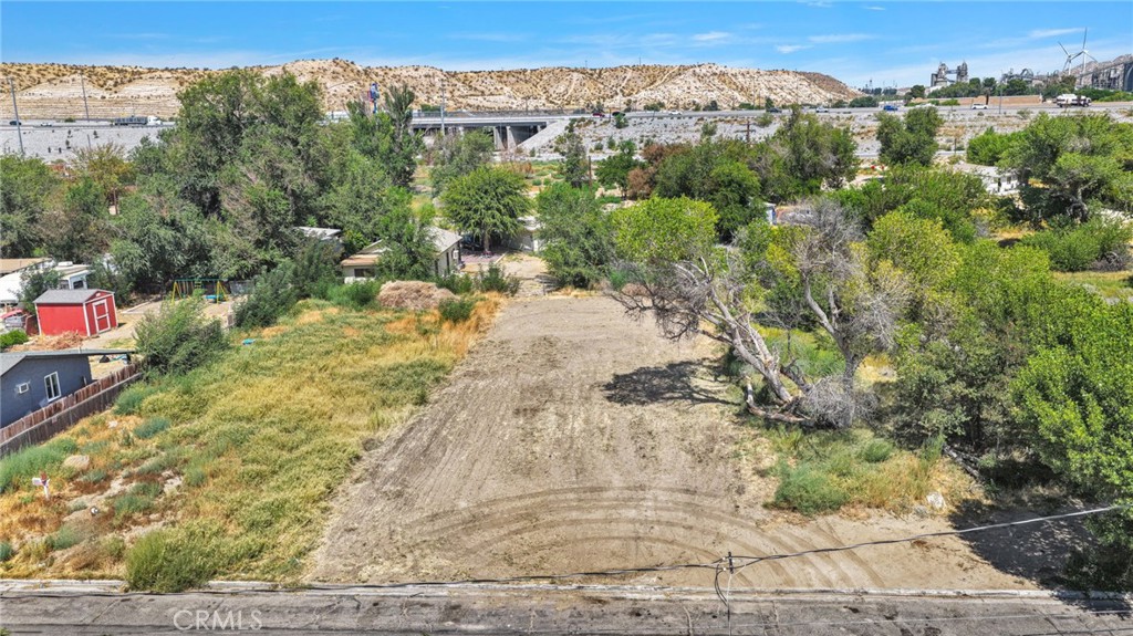 main property photo 13