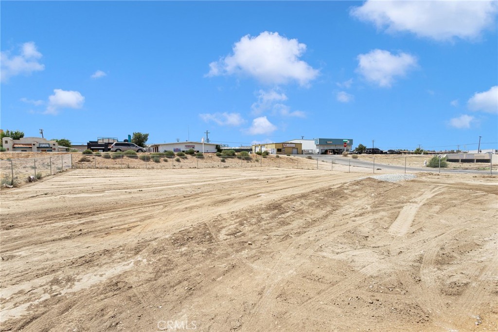 main property photo 45