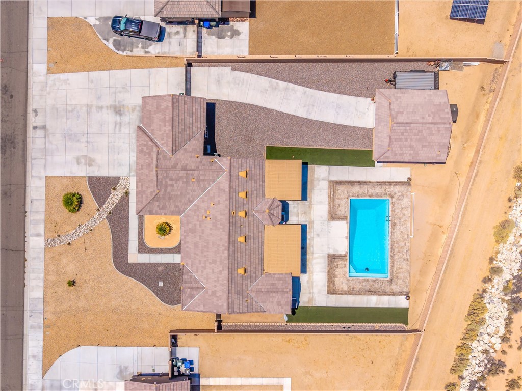 main property photo 46