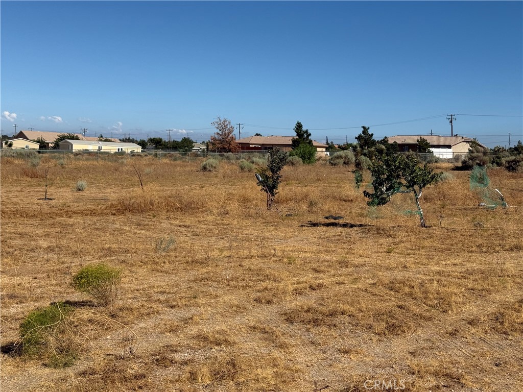 main property photo 10