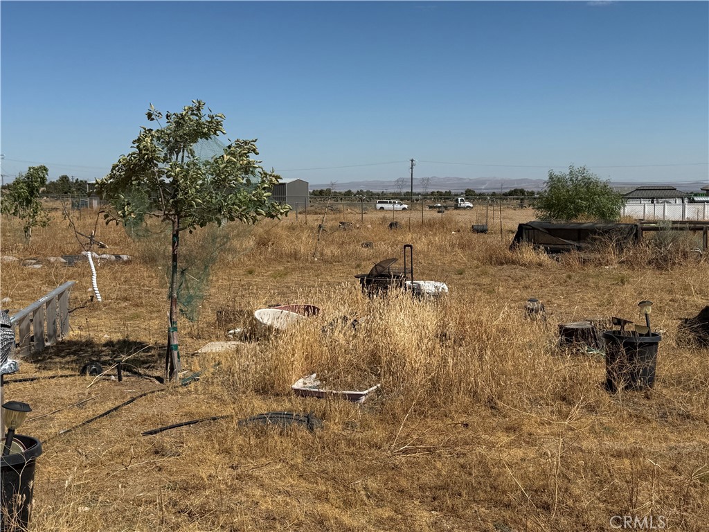 main property photo 12