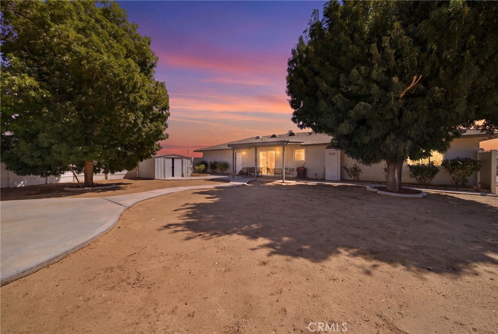 main property photo 18