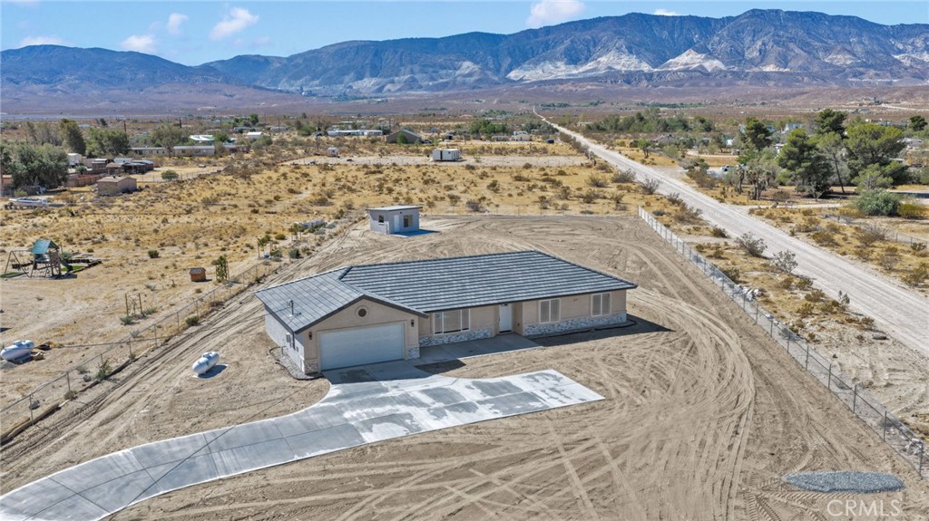 main property photo 35