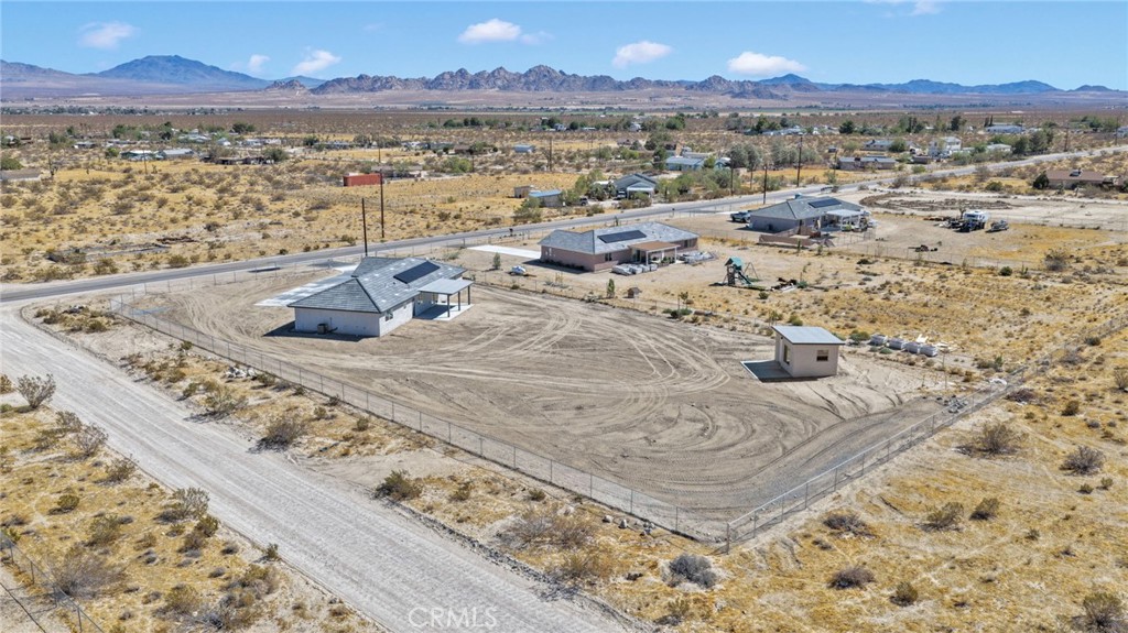 main property photo 38
