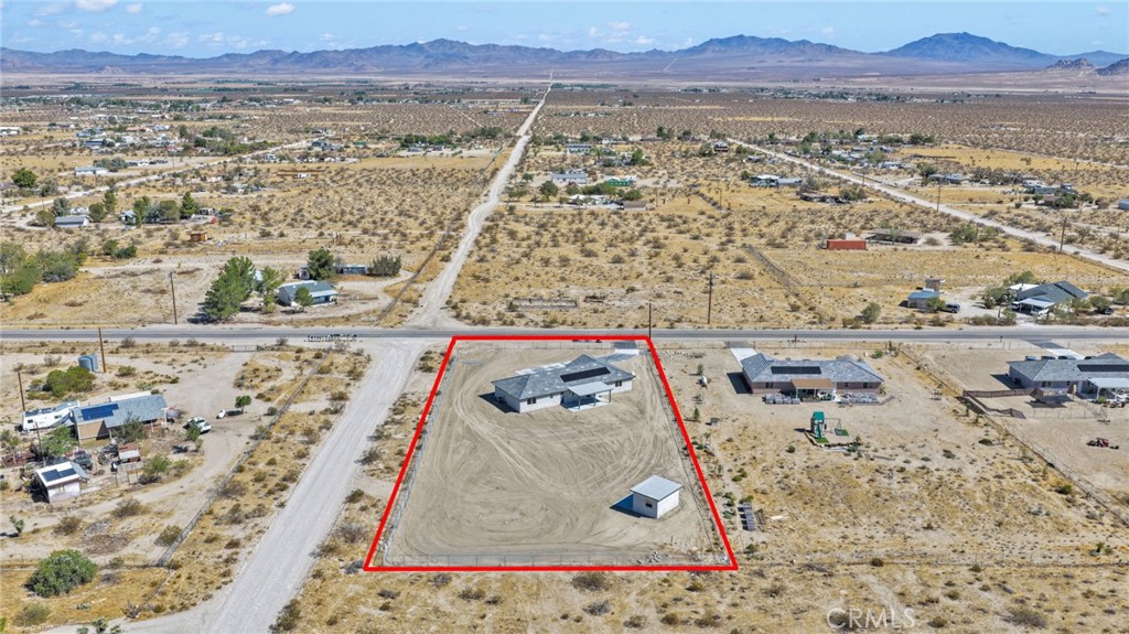 main property photo 41