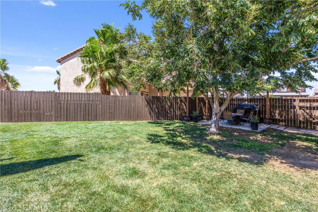 main property photo 40
