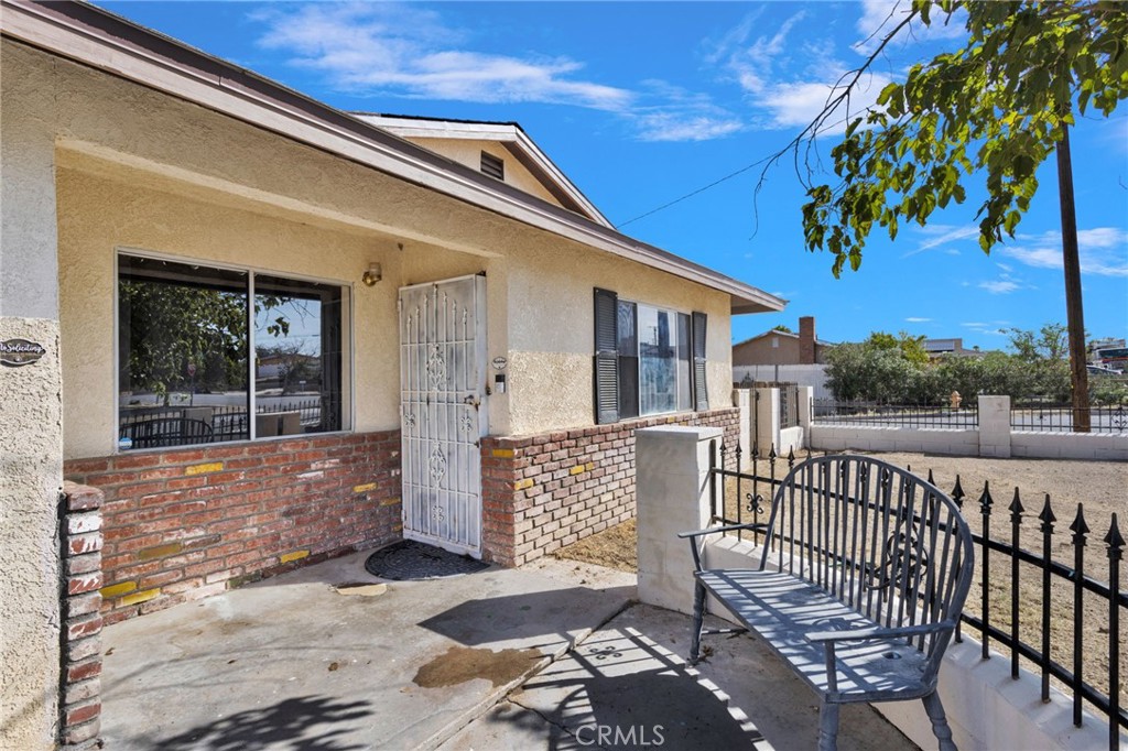 main property photo 6
