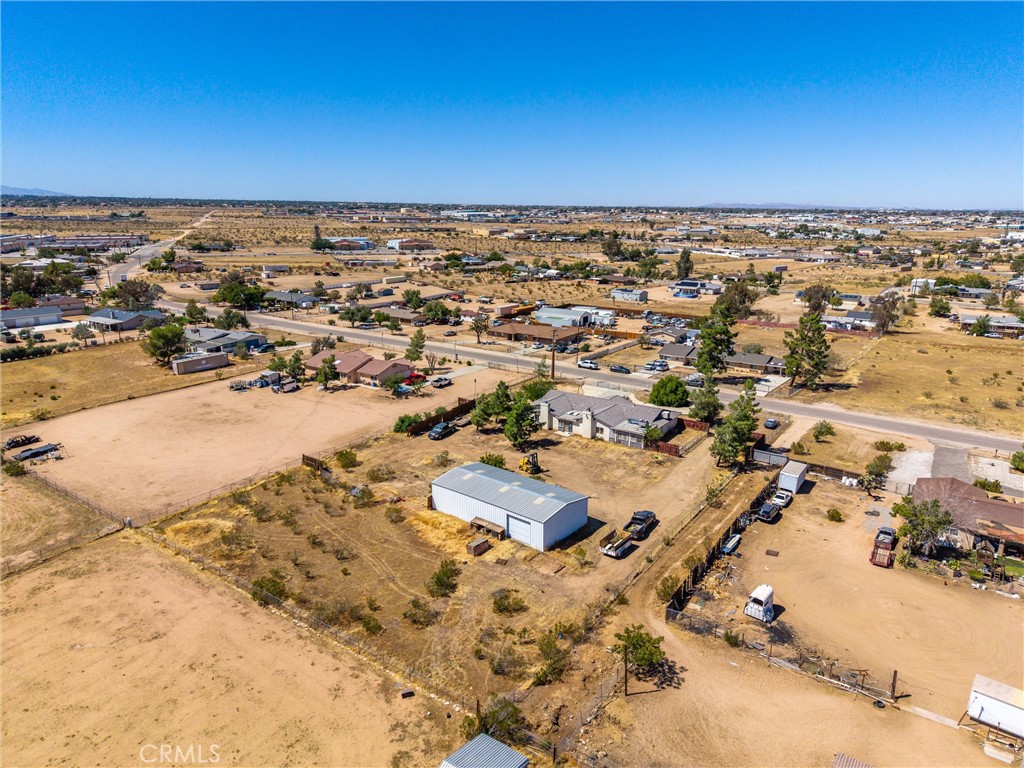 main property photo 37