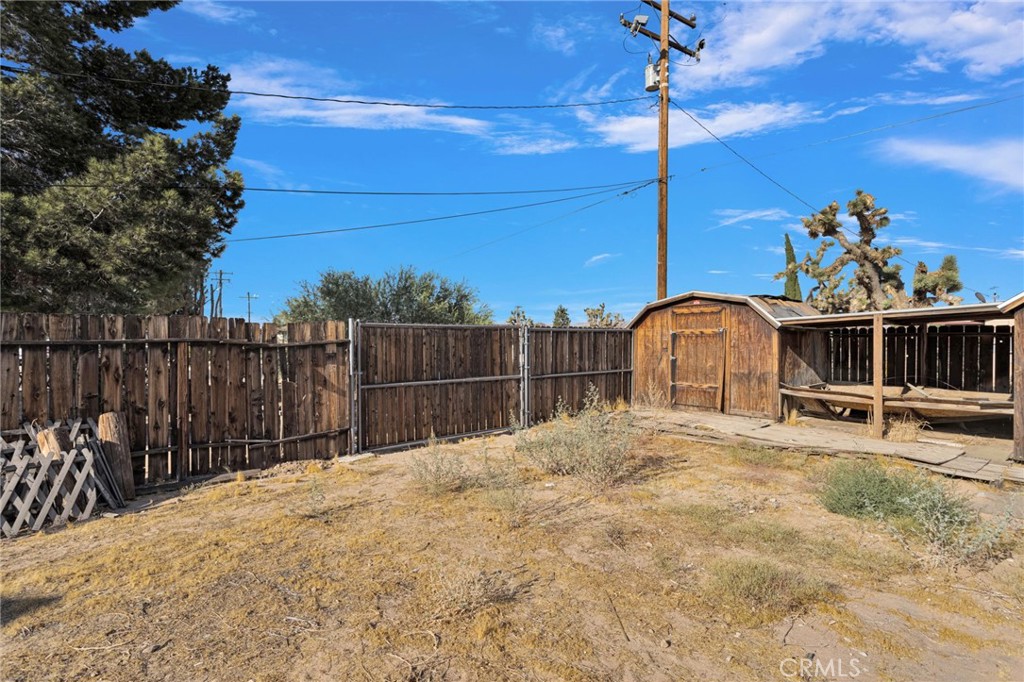 main property photo 24