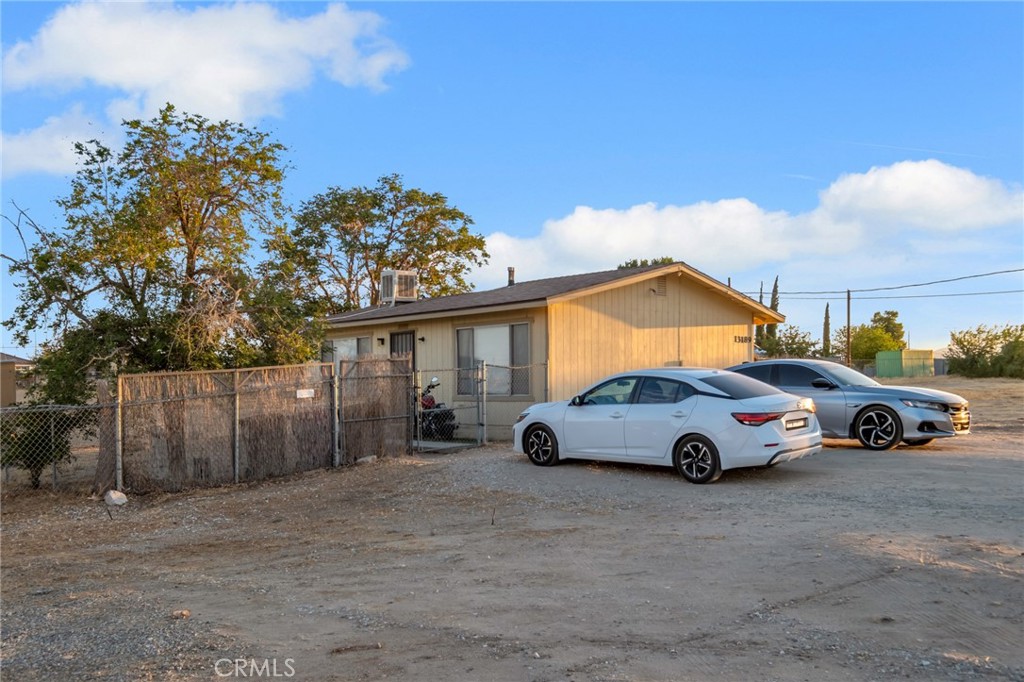 main property photo 3