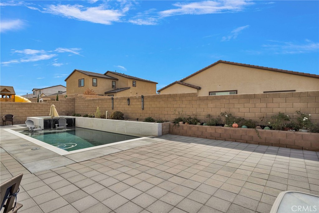 main property photo 47