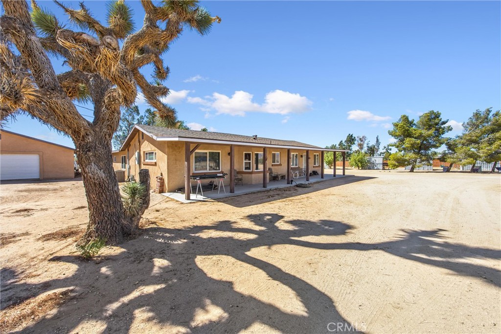main property photo 7