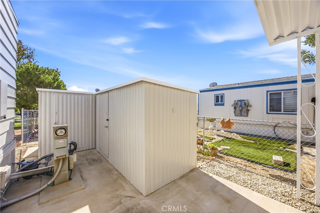 main property photo 27